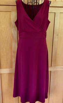 Eddie Bauer Travex crossover sleeveless maroon Dress size Medium