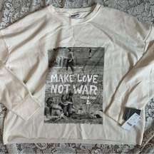 NWT Make Love Not War XL Woodstock Pullover
