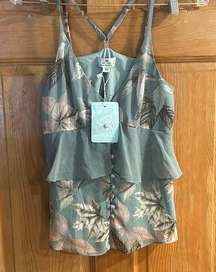 NWT we are kindred size 2 Sibella Ruffle cami maple sage