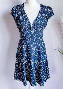 Denim & Supply Ralph Lauren, Blue Ditsy Floral Fit and Flare Y2K Dress Size 6