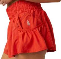 Get your flirt on shorts