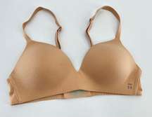 Tommy John Second Skin Lightly Lined Wireless Bra Sz 32C Beige