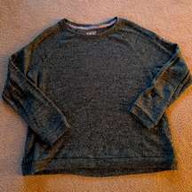 NWOT MUK LUKS RIBBED KNIT LONG SLEEVE TOP