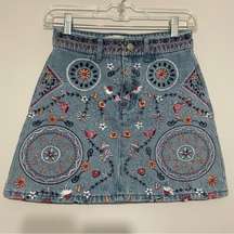 Denim Co floral embroidered boho light wash jean mini skirt size 2
