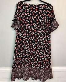 , Black Floral Dress w/Contrast Ruffle Hem and Sleeves, Size 16W Petite