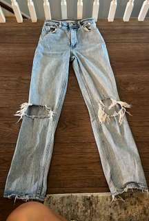 Abercrombie 90s Straight Ultra High Rise Jean