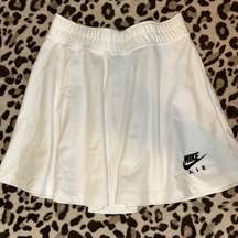 women’s tennis skirt