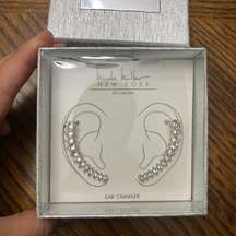 NWT Women Ear Crawler earrings