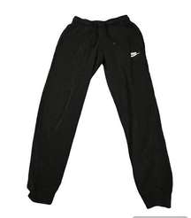 Women’s black Nike sweatpants