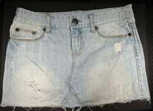 size 6 women’s light blue wash denim mini skirt