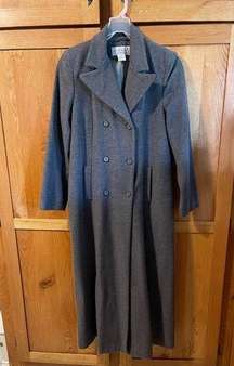 Wool and cashmere coat