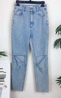 J.ing High Waisted Vintage blue wash ripped jeans