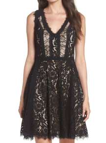 Heartloom Sienna Lace Fit and Flare Black Eyelash Mini Dress Size Medium NEW