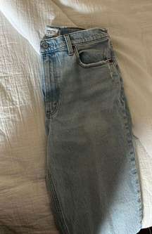 The 90s Straight Ultra High Rise Jean