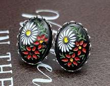 Vintage 1970s Black White Daisy Red Floral Cabochon Stainless Steel Earrings