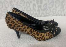 Hamilton Women’s Leopard Heel Shoes Patent Leather Cap Toe Bow 8M EUC