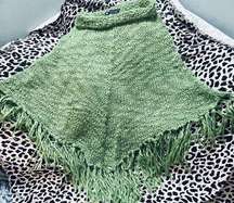 Ladies Emeral Green Kenneth Cole Reaction Poncho W Fringe Size Small To Medium