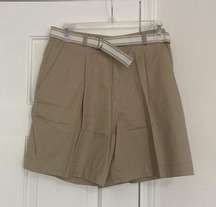 Cabin Creek NWOT khaki pleated shorts with canvas belt.