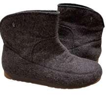 EMU Harper boots womens Australian wool gray ankle booties Size 8