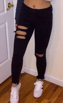 Black Cropped Ripped Jeggings