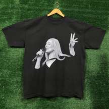 Weekends with Adele tshirt size extra large 