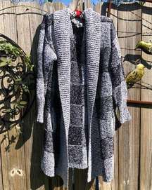 Chunky comfy Gray Checked Sweater one size