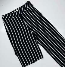 H&M Black Ankle-length Pants Size 12