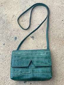 V Croc-Embossed Crossbody Bag green Leather Clutch Small Cross Body