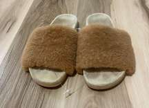 Jenni Kayne Shearling slides size 9