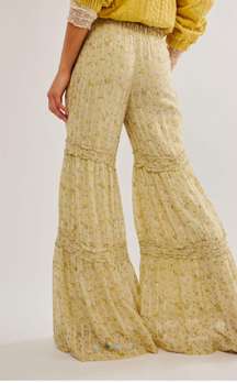 Emmaline Tiered Pull on Pants XS