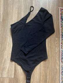 Abercrombie Asymmetrical One-Shoulder Seamless Fabric Bodysuit