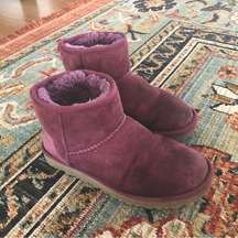 UGG Limited Edition Pink  Boots Classic Mini Boot Size 7 Winter Boots