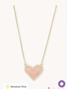 Ari Heart Gold Pendant Necklace in Rose Quartz