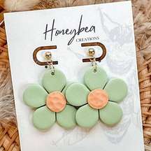 Retro Green Daisy | Handmade Polymer Clay Earrings