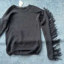 Moon & Meadow black sweater fringe along arms fun poly nwt slight pulls as pic