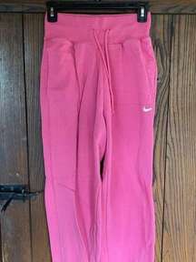 XXS women’s oversized pink sweatpants