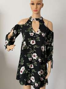 NWT American Eagle Cold shoulder Floral Dress XXS