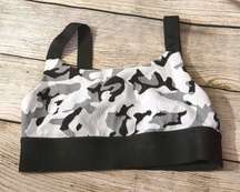 Koral camo sports bra size small?