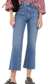 Moto Petite Dree Kick Flare Crop Jeans