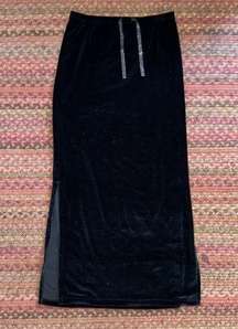 OLD NAVY OUTLET BLACK VELVET MAXI SKIRT