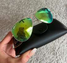 Green Polarized Classic Aviator