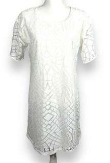 Amour Vert White Deco Lace overlay Sheath Dress