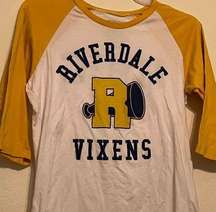 Riverdale Vixens Hbic Baseball T Shirt Xl