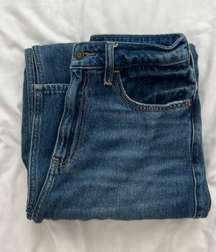 High-Waisted baggy Jeans