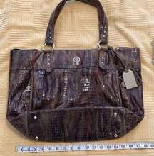 ⭐️Host Pick⭐️ JLo brown faux alligator print satchel w/ lots of details