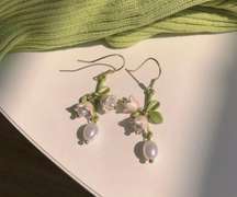 Elegant Flower Dangle Drop Earrings for Women,Pearl Earrings,Flower Earrings