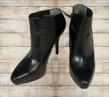 Via spiga leather booties high heels size 9m designed in Italy