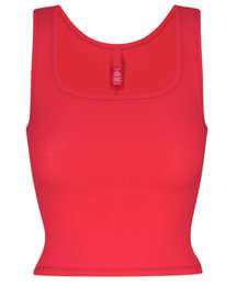 Red ribbed tank