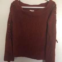 Luxxel sweater, size large