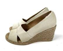 G.H. Bass & Co. Andi Canvas Wedges Size 10